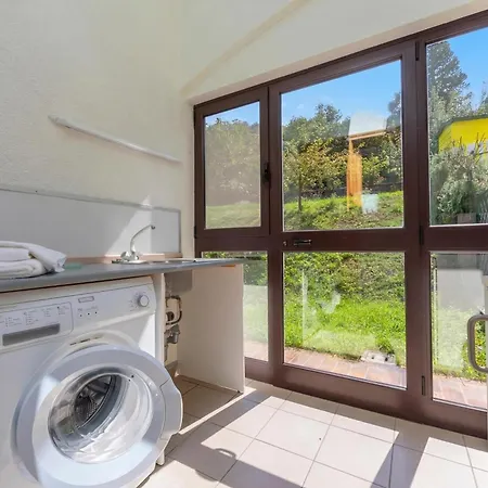 Sunset In Ranco: Lakeview Townhouse With Private Garden - Happy Hébergement de vacances