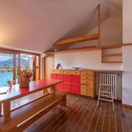 Sunset In Ranco: Lakeview Townhouse With Private Garden - Happy